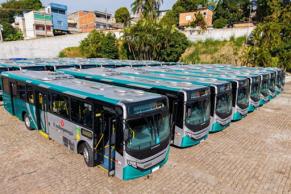 Concessionário de transporte público entrega 30 novos veículos para uso no sistema em diversas linhas