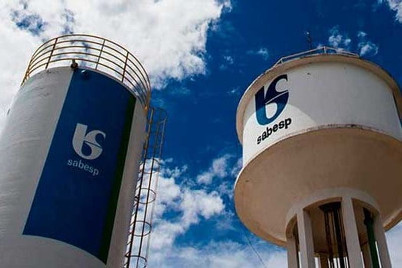 Vereadores questionam condições de prestação de serviço da Sabesp no município